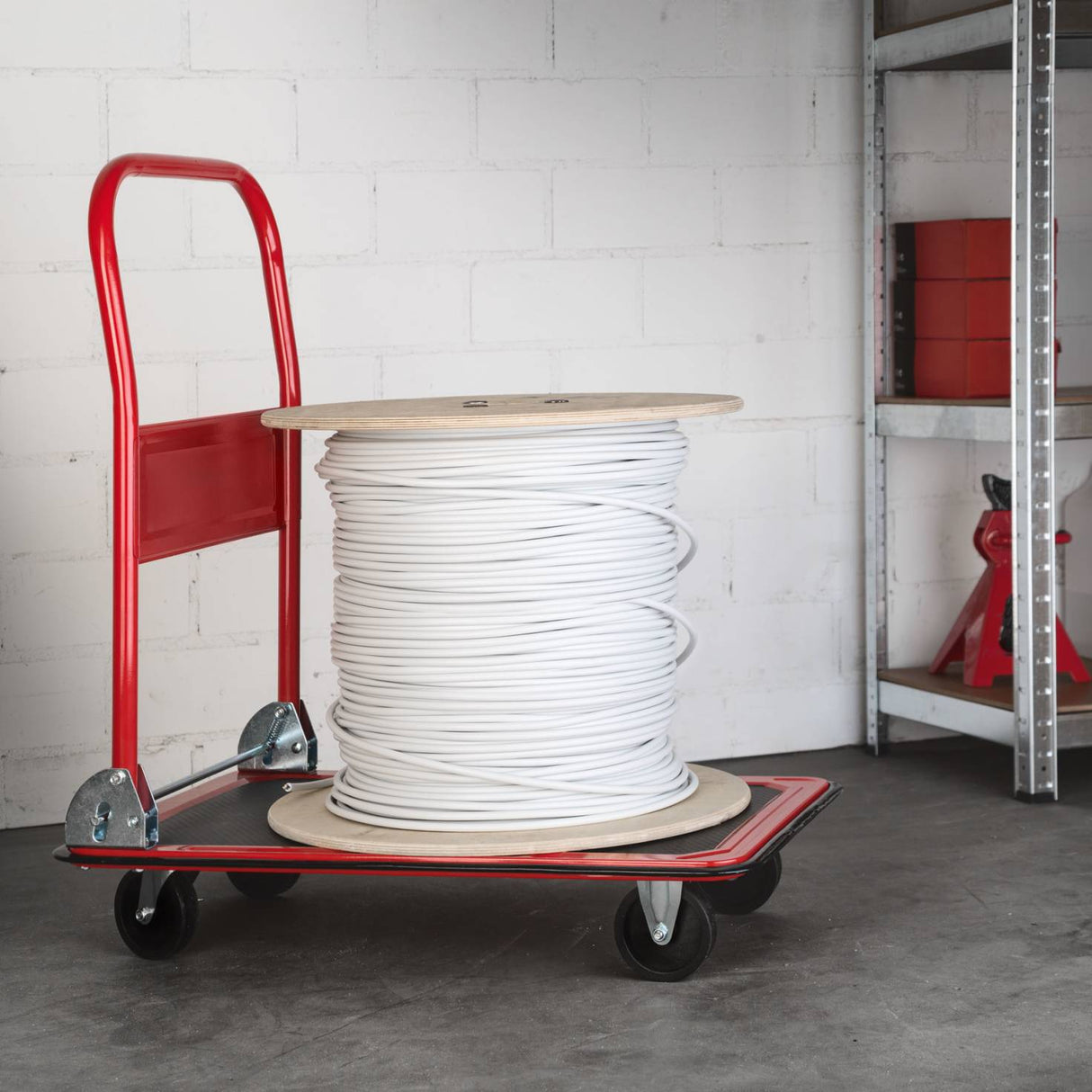 Plattformwagen mit Bremsen 150kg rot